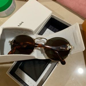 Prada around Vintage Look Sunglasses